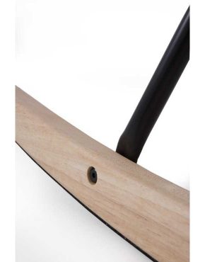 terrasa-balancin-tapizado-en-chenilla-blanco-patas-metalicas-y-patin-madera